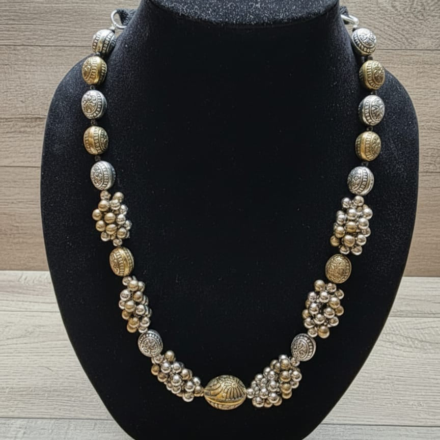 Dual-Tone Tribal Statement Necklace – Lightweight Beaded Design on Cotton Thread