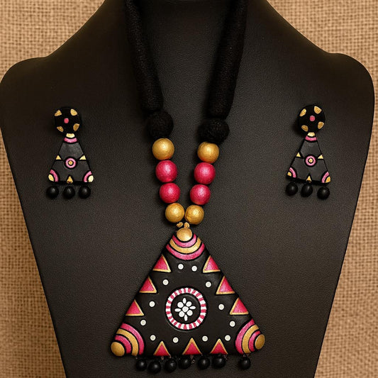Artisan Terracotta Jewelry Set – Bold Tribal Triangle Design